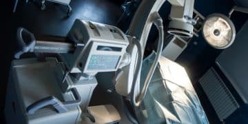 US MedTech Startup Challenges: Navigating Growth in 2025 - Cover Image